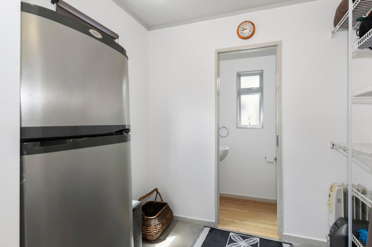 Restful Ruakaka - Ruakaka Holiday Home Экстерьер фото